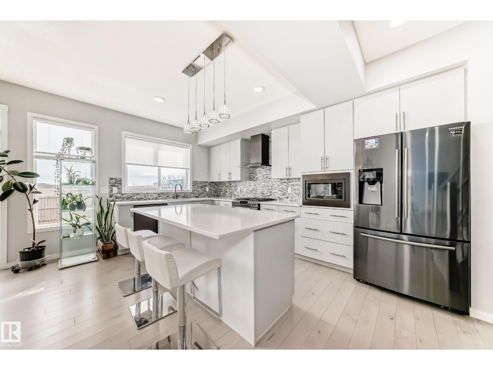 Additional image 4 of 2043 51 Street SW, Edmonton, AB, T6X1Z8