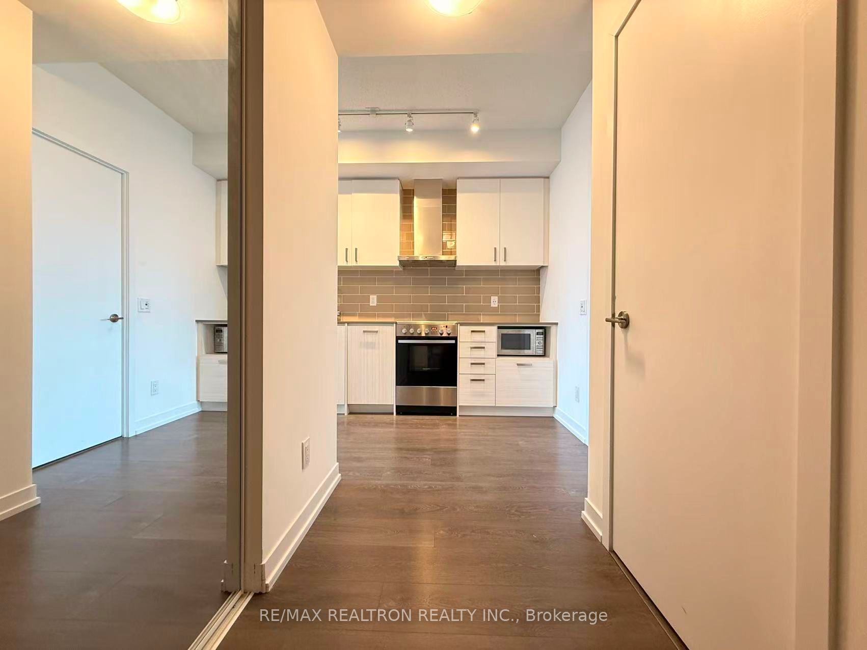 Additional image 4 of 3212-125 Redpath Avenue, Toronto, ON, M4S 0B5