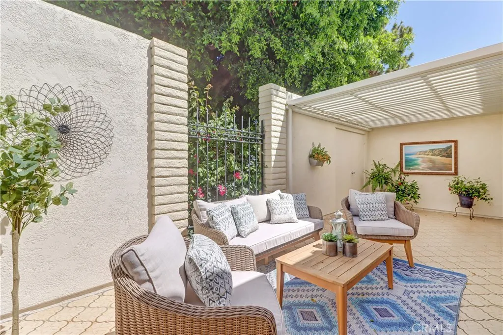 Additional image 6 of 2306 Via Puerta Unit A, Laguna Woods, CA 92637