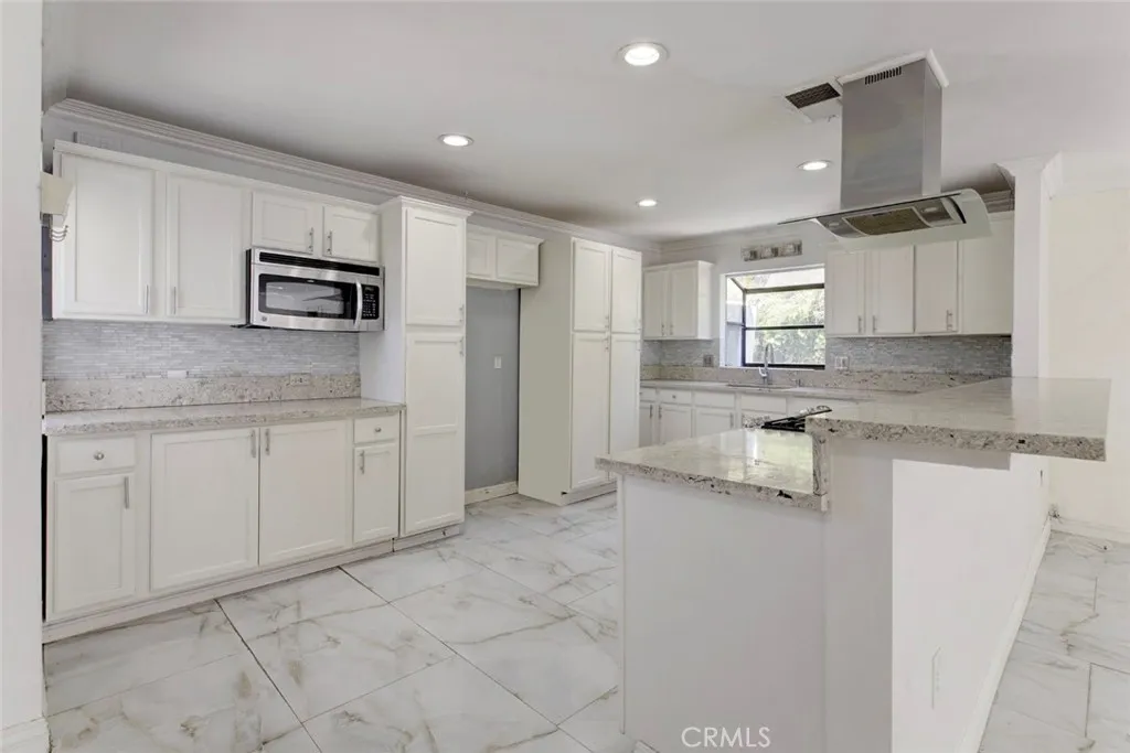 Additional image 5 of 8022 Longridge Avenue, North Hollywood, CA 91605