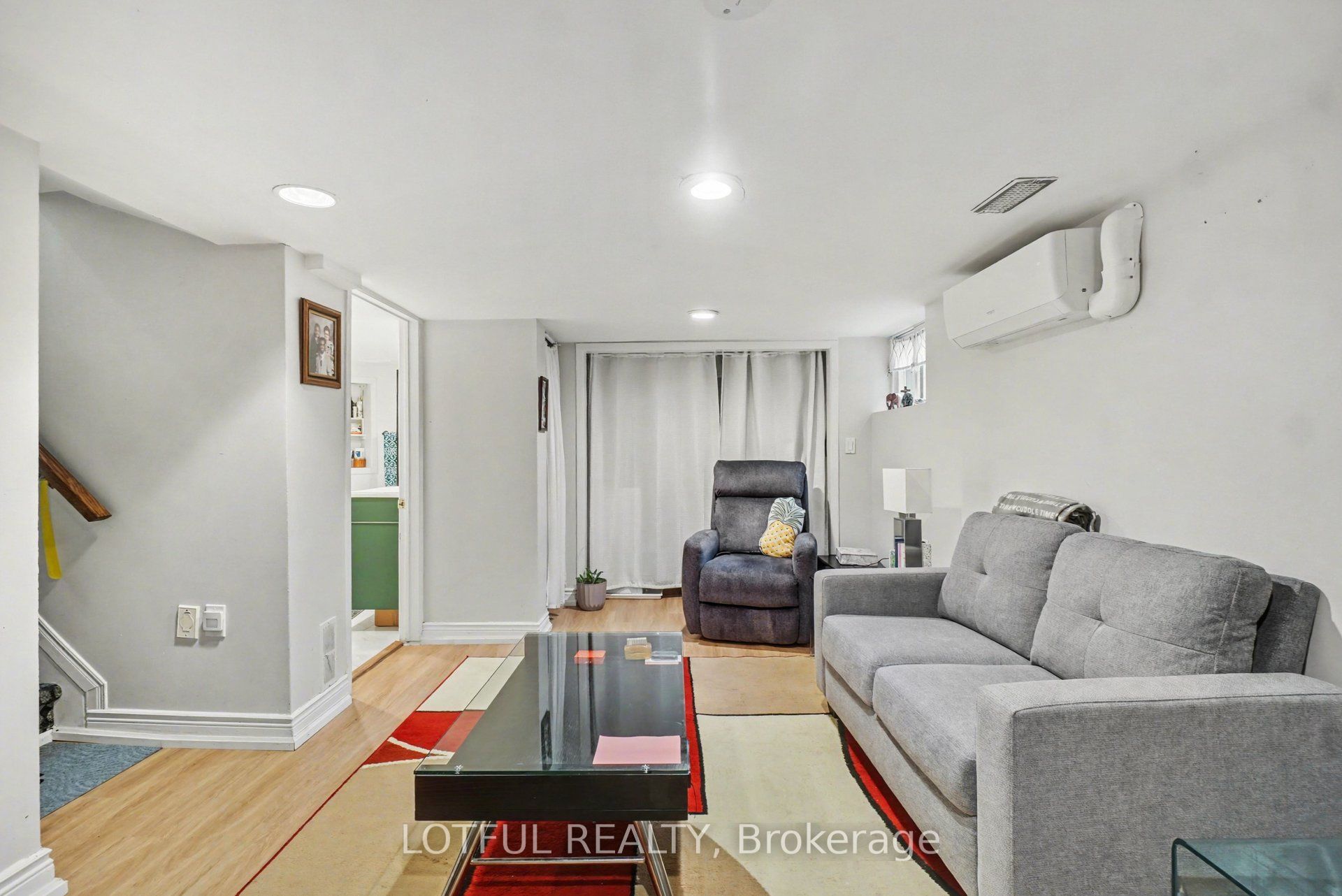 Additional image 5 of 2-518 Hilson Avenue, Ottawa, ON, K1Z 6C8