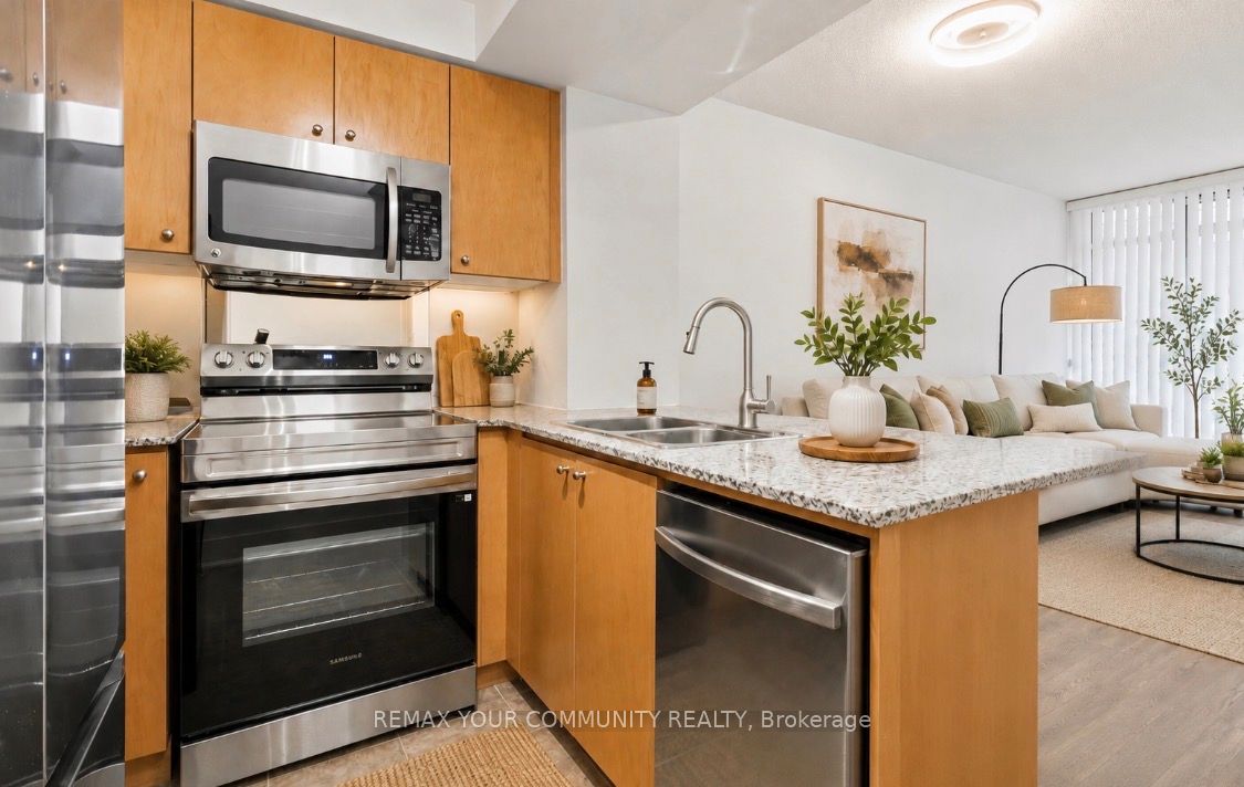 Additional image 5 of 606-8 Scollard Street, Toronto, ON, M5R 1M2