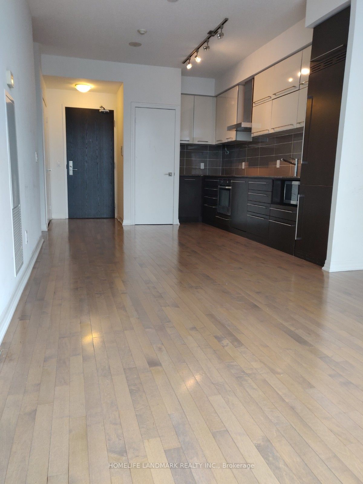 Additional image 4 of Ph305-770 Bay Street, Toronto, ON, M5G 0A6