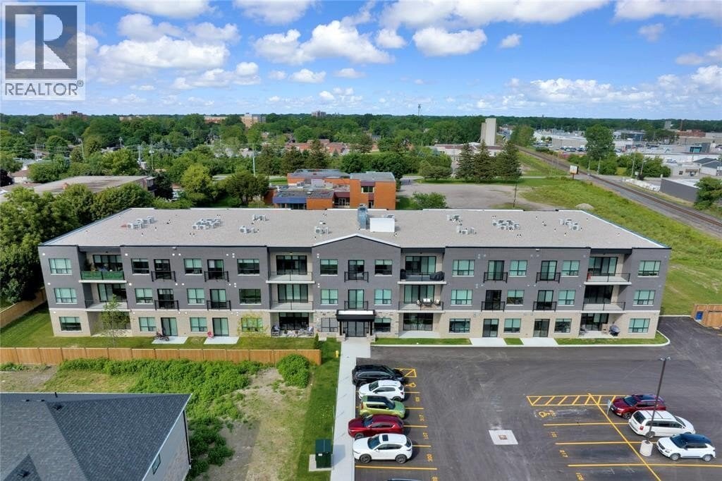 Additional image 7 of 216-175 Churchill Park Road, Chatham, ON, N7M6K5