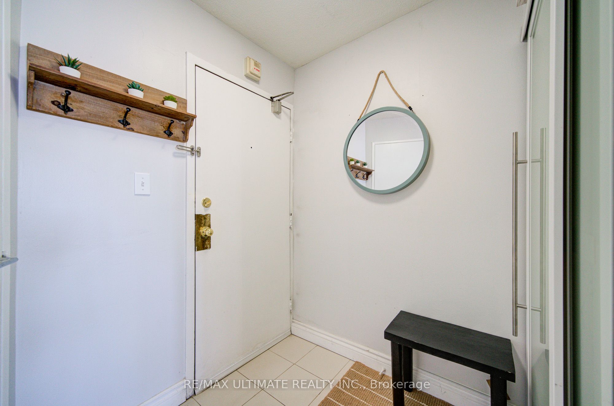 Additional image 3 of Ph#11-11 Wincott Drive, Toronto, ON, M9R 2R9