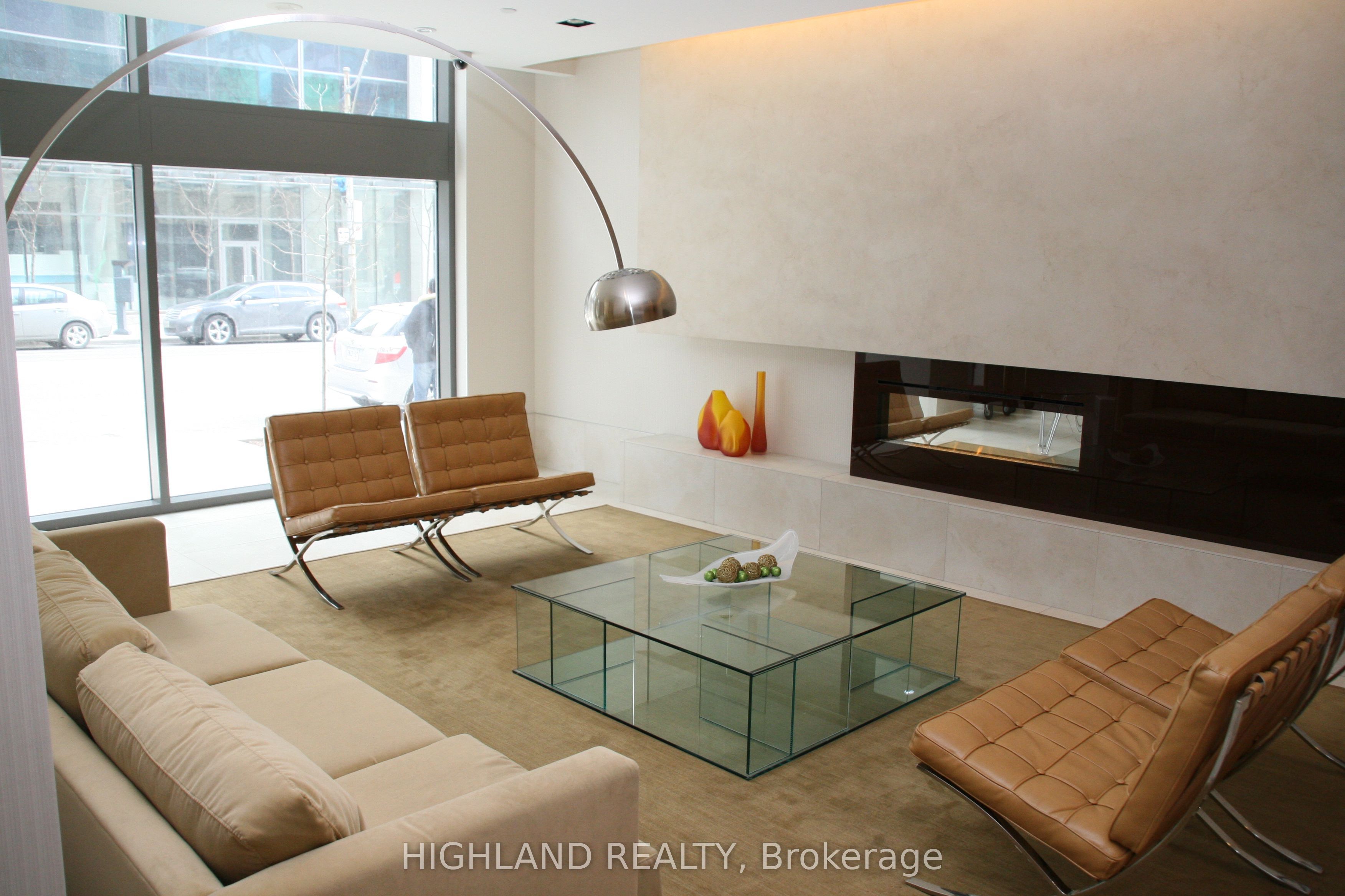 Additional image 3 of 2510-832 Bay Street, Toronto, ON, M5S 1Z6