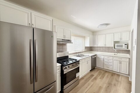 Additional image 8 of Upper-17 Regatta Crescent, Toronto, ON, M2R 2X7