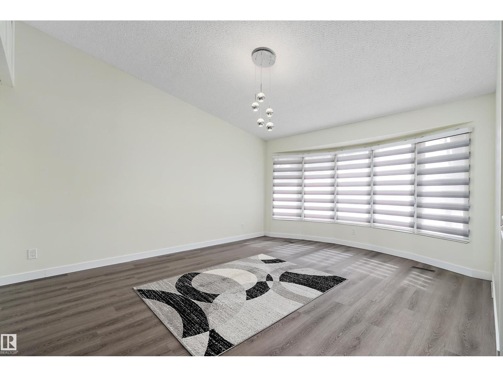 Additional image 6 of 11020 158 Avenue NW, Edmonton, AB, T5X4V4