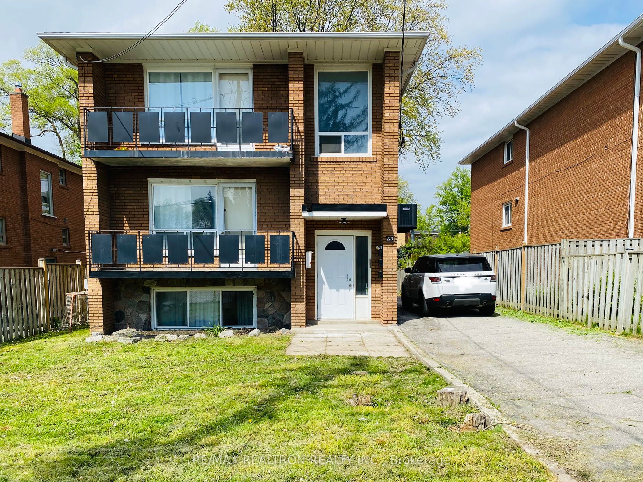 2-63 Mississauga Road, Mississauga, ON, L5H 2H9