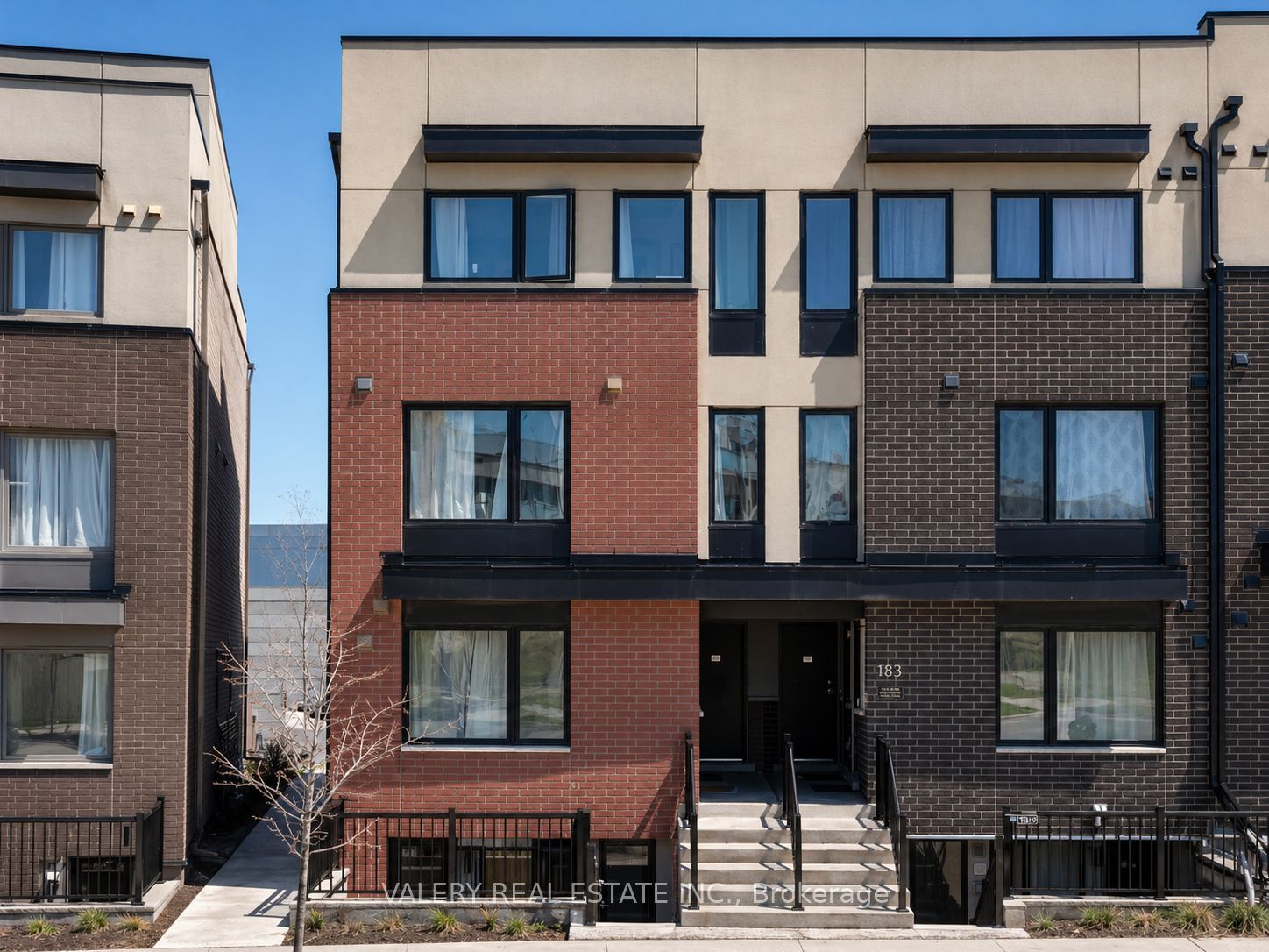 1-183 William Duncan Road, Toronto, ON, M3K 0B7