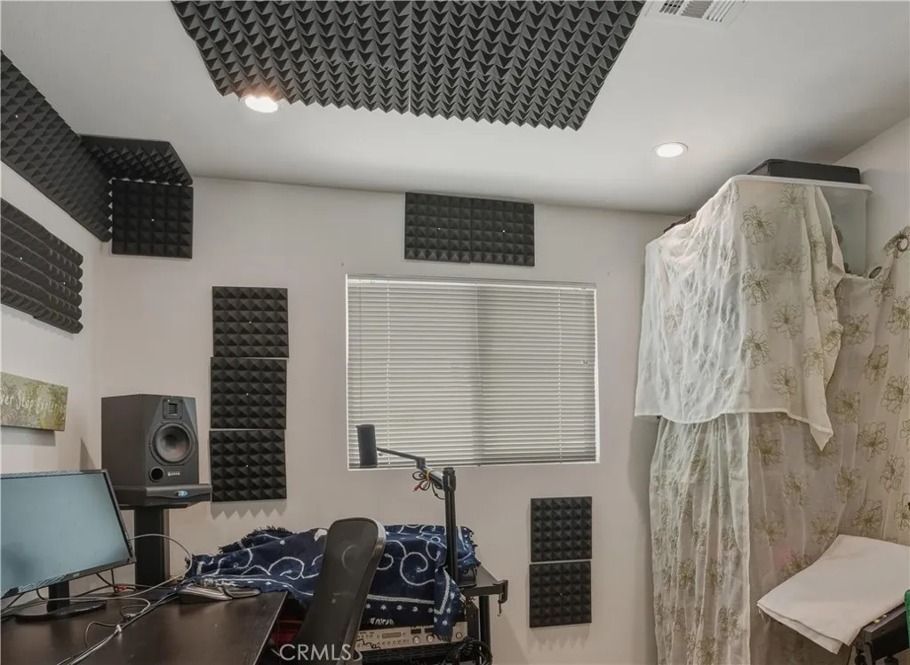 Additional image 58 of 8839 Cedros Avenue Unit 3, Panorama City, CA 91402