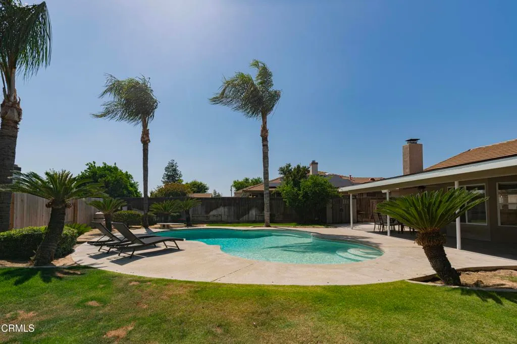 Additional image 87 of 11123 Coachlight Court, Bakersfield, CA 93312