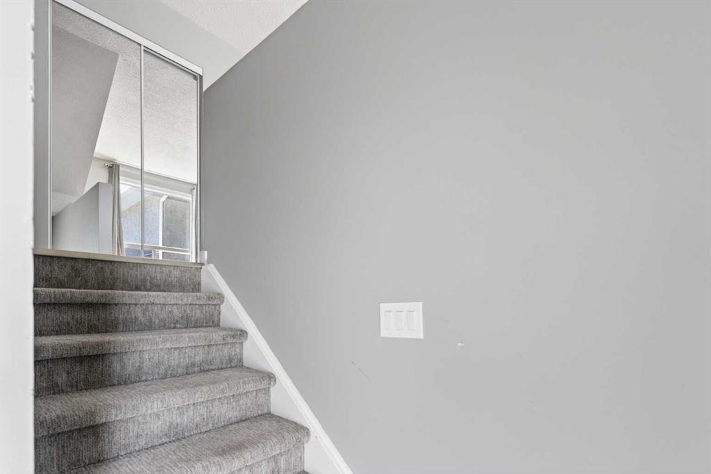 Additional image 2 of 141-6915 Ranchview Drive NW, Calgary, AB, T3G 1R8