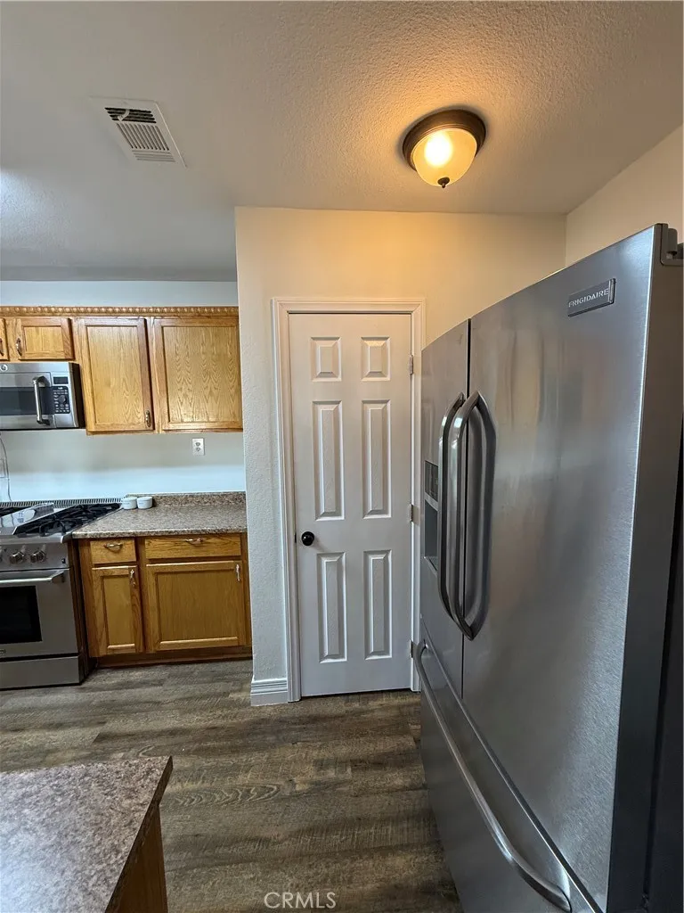 Additional image 42 of 9965 8th, Hesperia, CA 92345