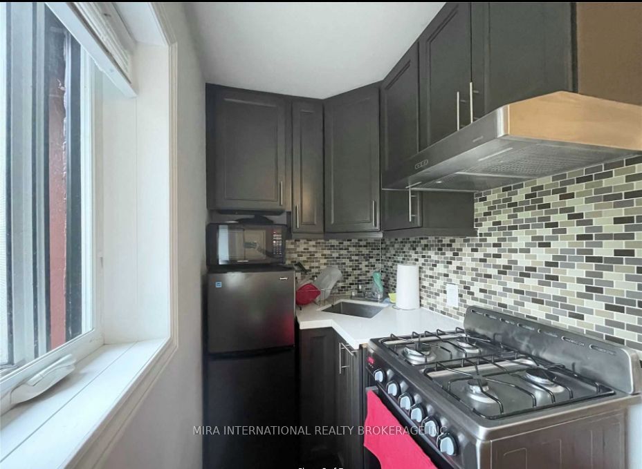 Additional image 6 of 204-70 Melbourne Avenue, Toronto, ON, M6K 1K7