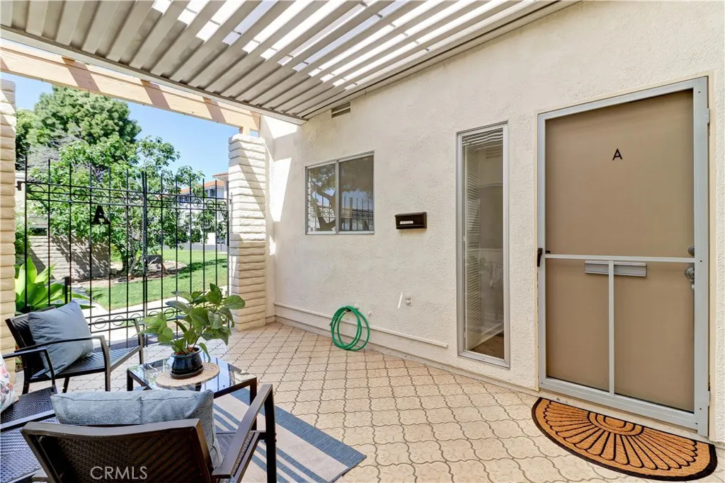 Additional image 3 of 2306 Via Puerta Unit A, Laguna Woods, CA 92637