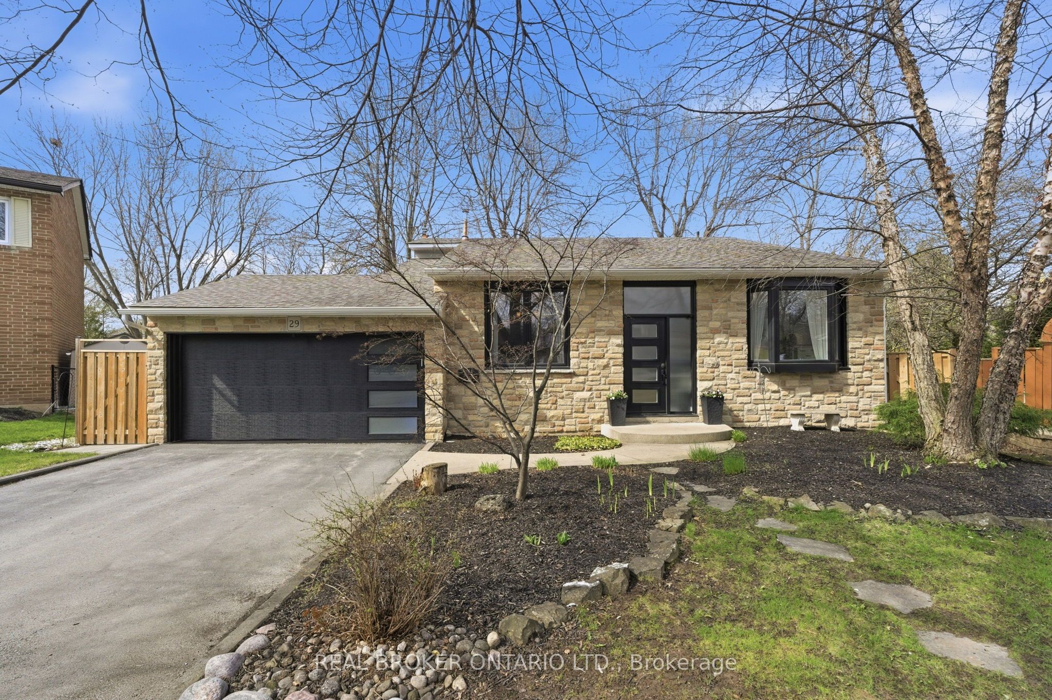 Additional image 4 of 29 Melissa Crescent, Hamilton, ON, L9H 7C5