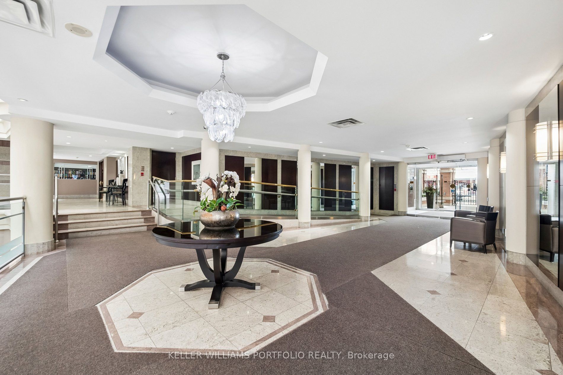 Additional image 3 of 702-2727 Yonge Street, Toronto, ON, M4N 3R6