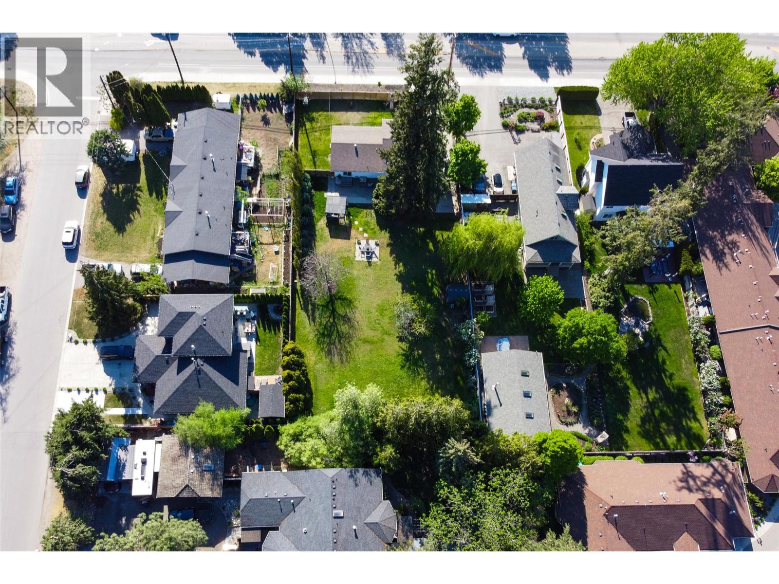 Additional image 5 of 4445 Gordon Drive, Kelowna, BC, V1W1S9