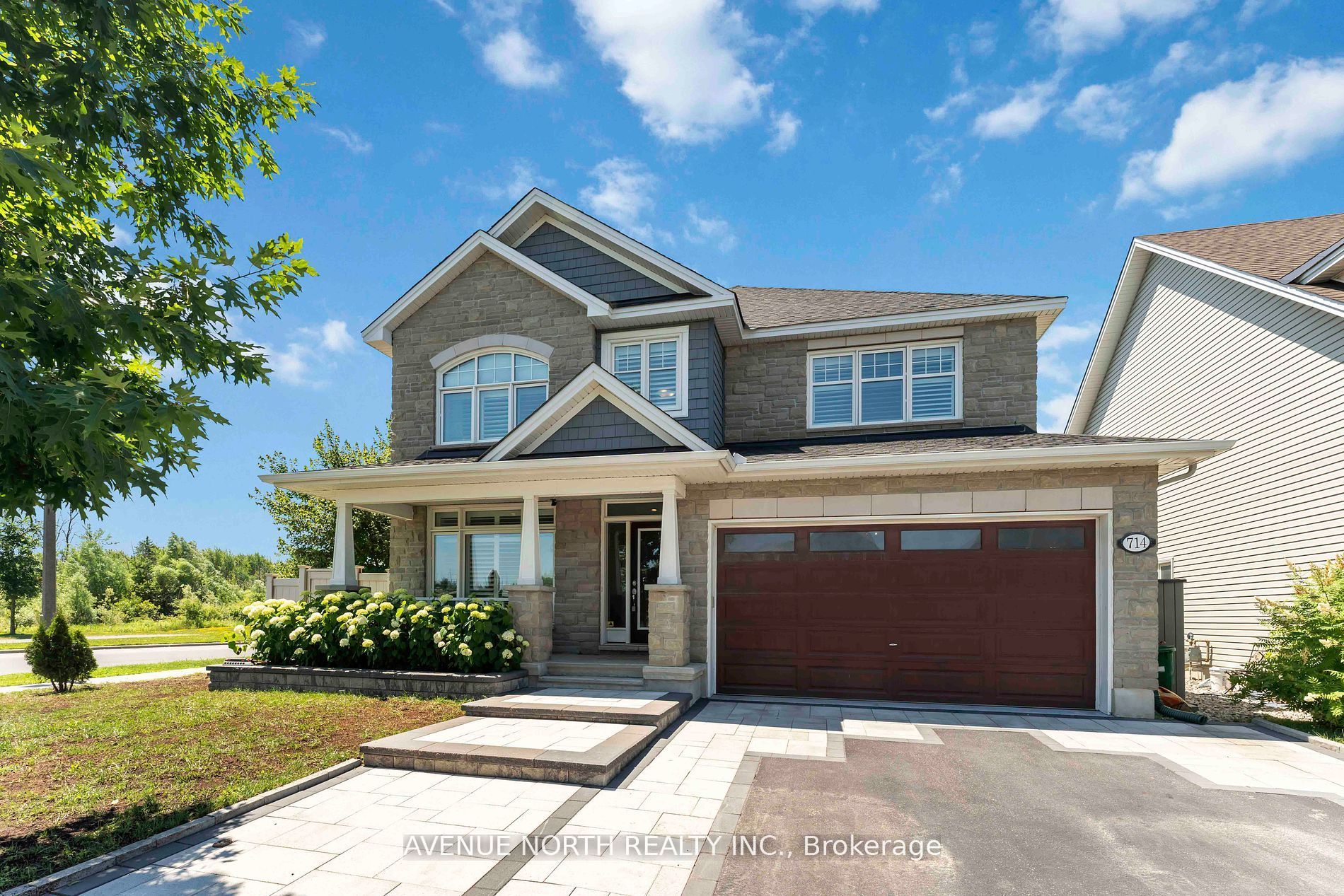 714 Bunchberry Way, Ottawa, ON, K1T 0J8