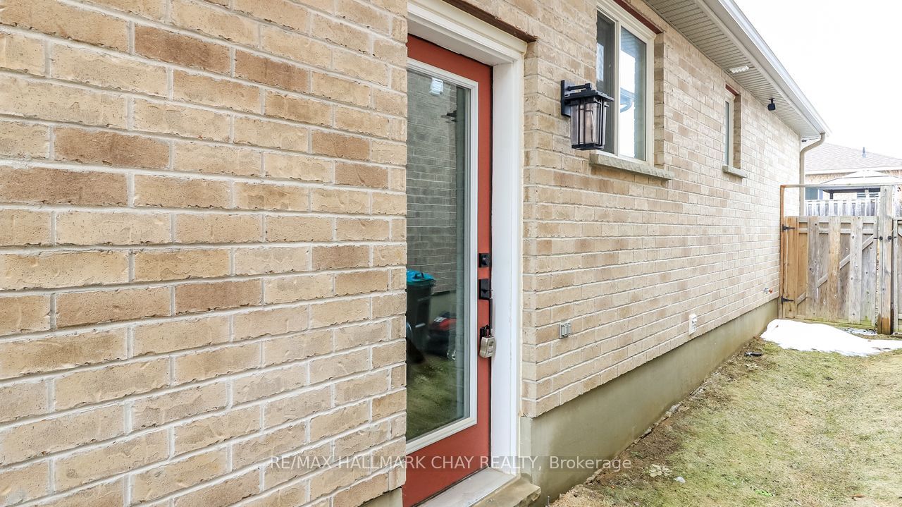 Additional image 5 of B-Lower-30 Stevenson Street, Essa, ON, L3W 0P4
