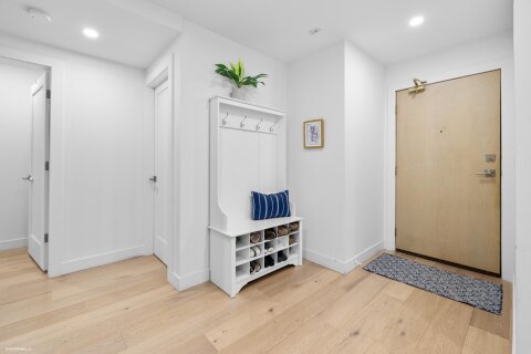 Additional image 8 of 102A-1220 Quayside Drive, New Westminster, BC, V3M 6H1