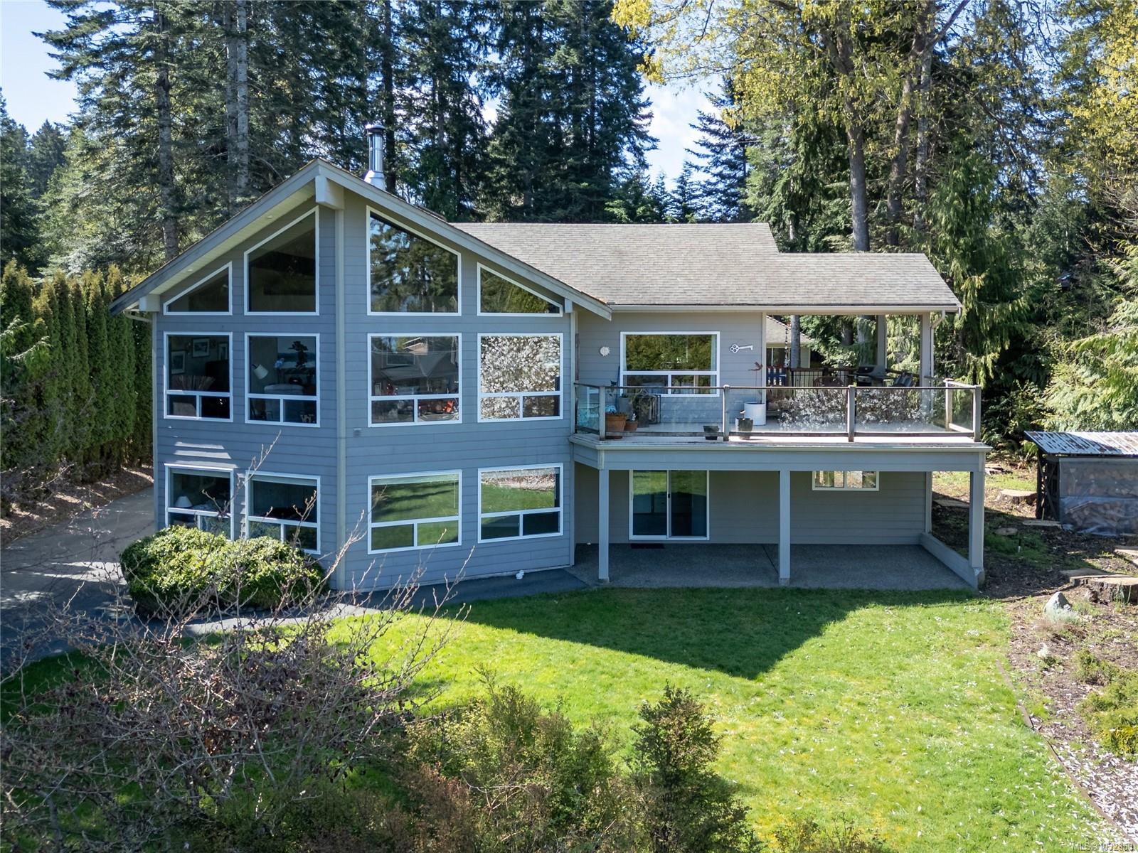 4594 Maple Guard Drive, Bowser, BC, V0R 1G0