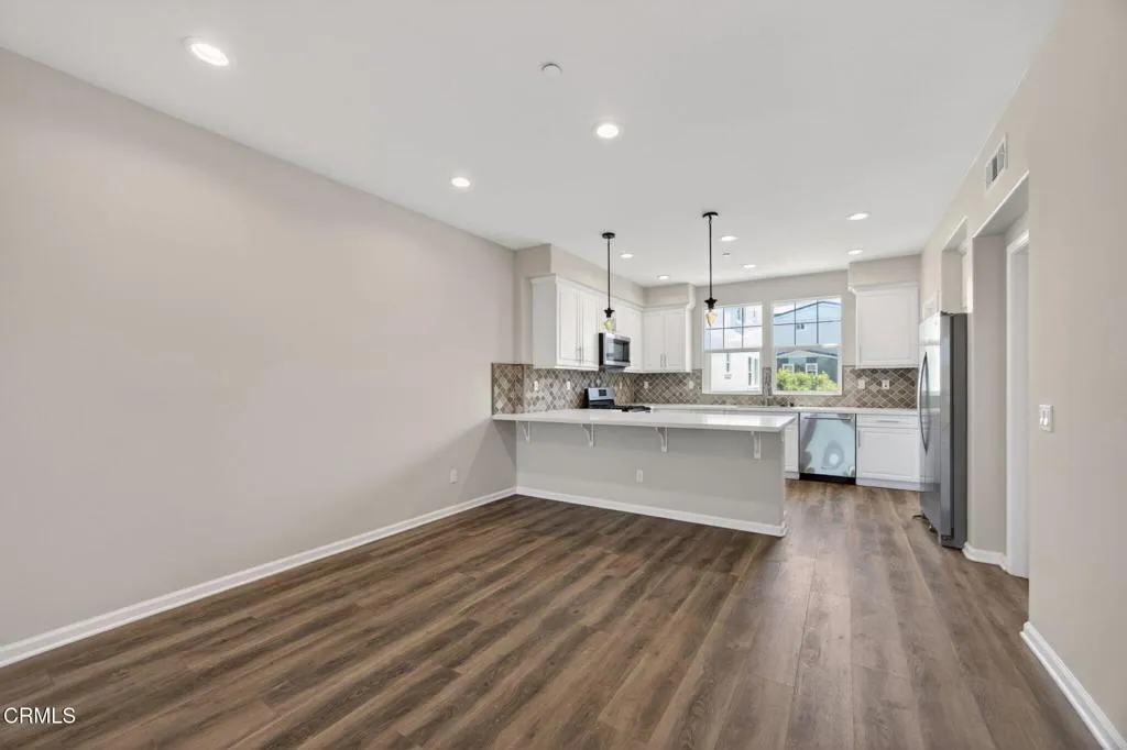 Additional image 63 of 1952 Victoria Avenue, Oxnard, CA 93035