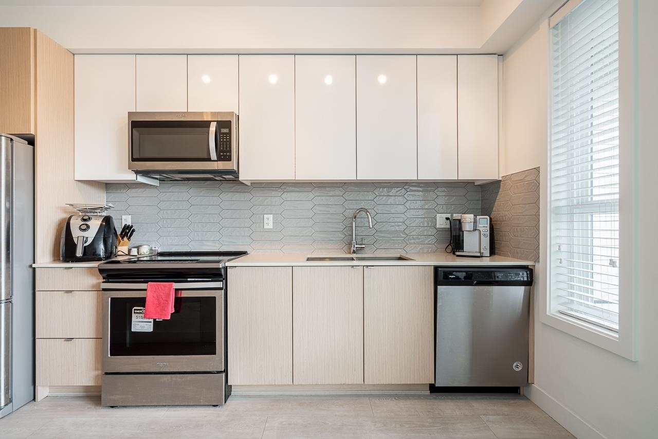 Additional image 4 of 303-19567 64 Avenue, Surrey, BC, V3S 7H8