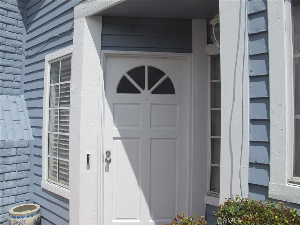 Additional image 20 of 668 N Quince Ave, Rialto, CA 92376