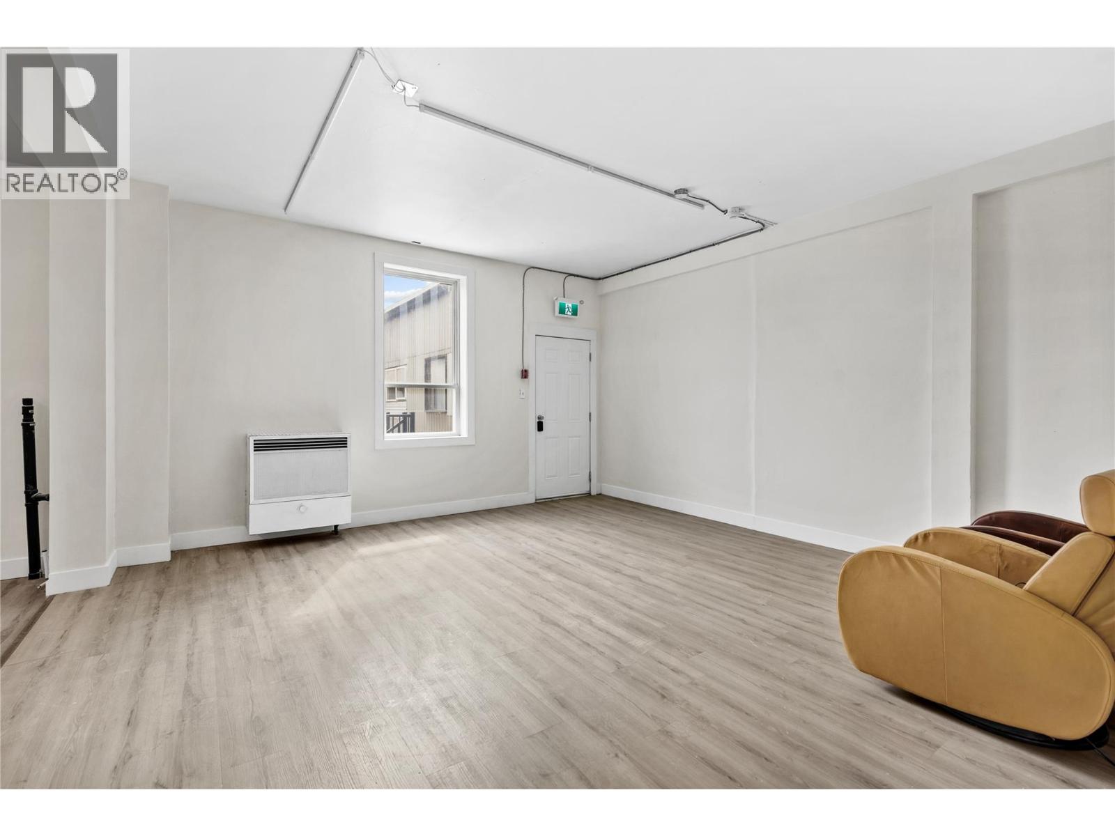 Additional image 3 of A/B-986 Victoria Street, Kamloops, BC, V2C2B9