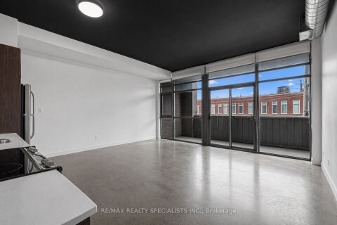 Additional image 8 of 301-569 King Street, Toronto, ON, M5A 1M5