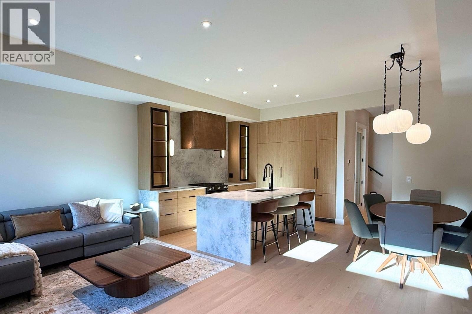 Additional image 7 of 4-781 Martin Avenue, Kelowna, BC, V1Y6V4