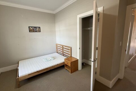 Additional image 8 of Rental Suite-74 18th Avenue, Burnaby, BC, V3N 1H7
