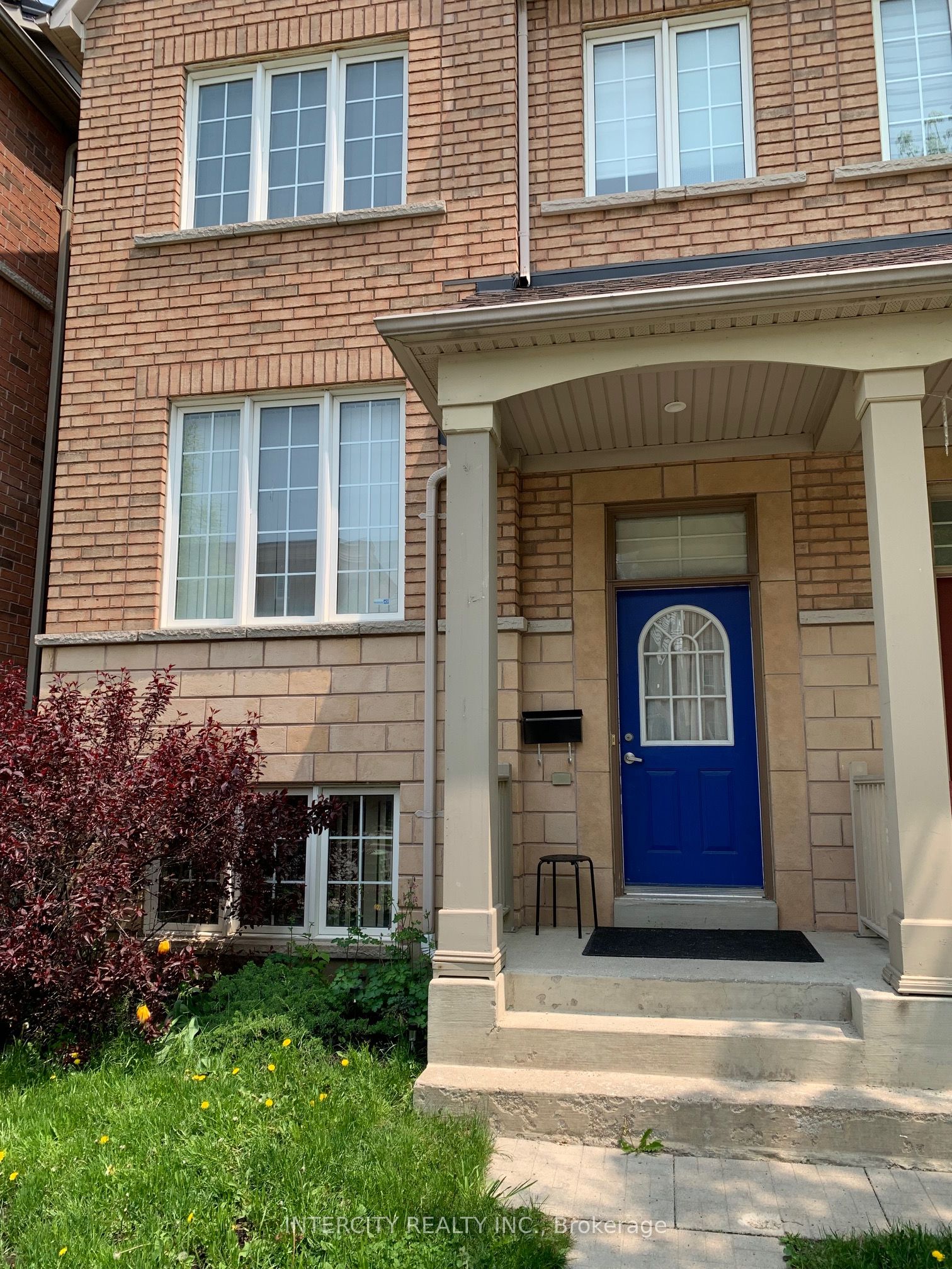 Bsmt-17 Aldwinckle Heights, Toronto, ON, M3J 3S7