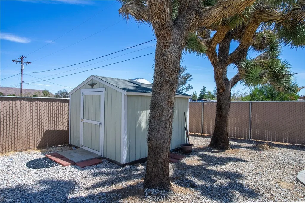 Additional image 57 of 7053 Balsa Ave, Yucca Valley, CA 92284