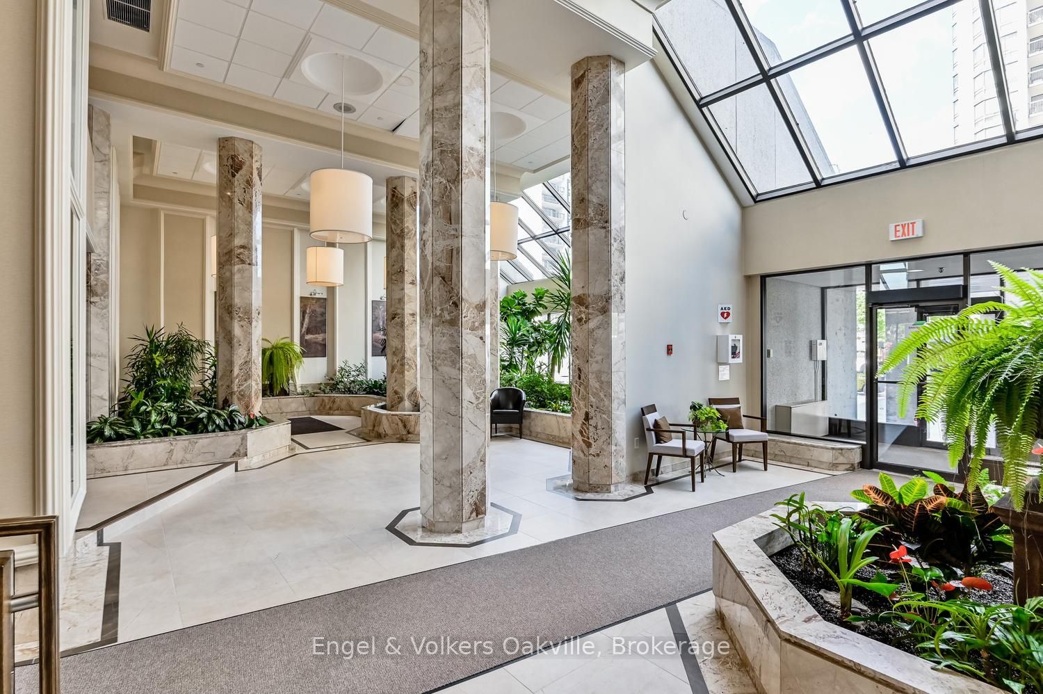 Additional image 4 of 205-2180 Marine Drive, Oakville, ON, L6L 5V2