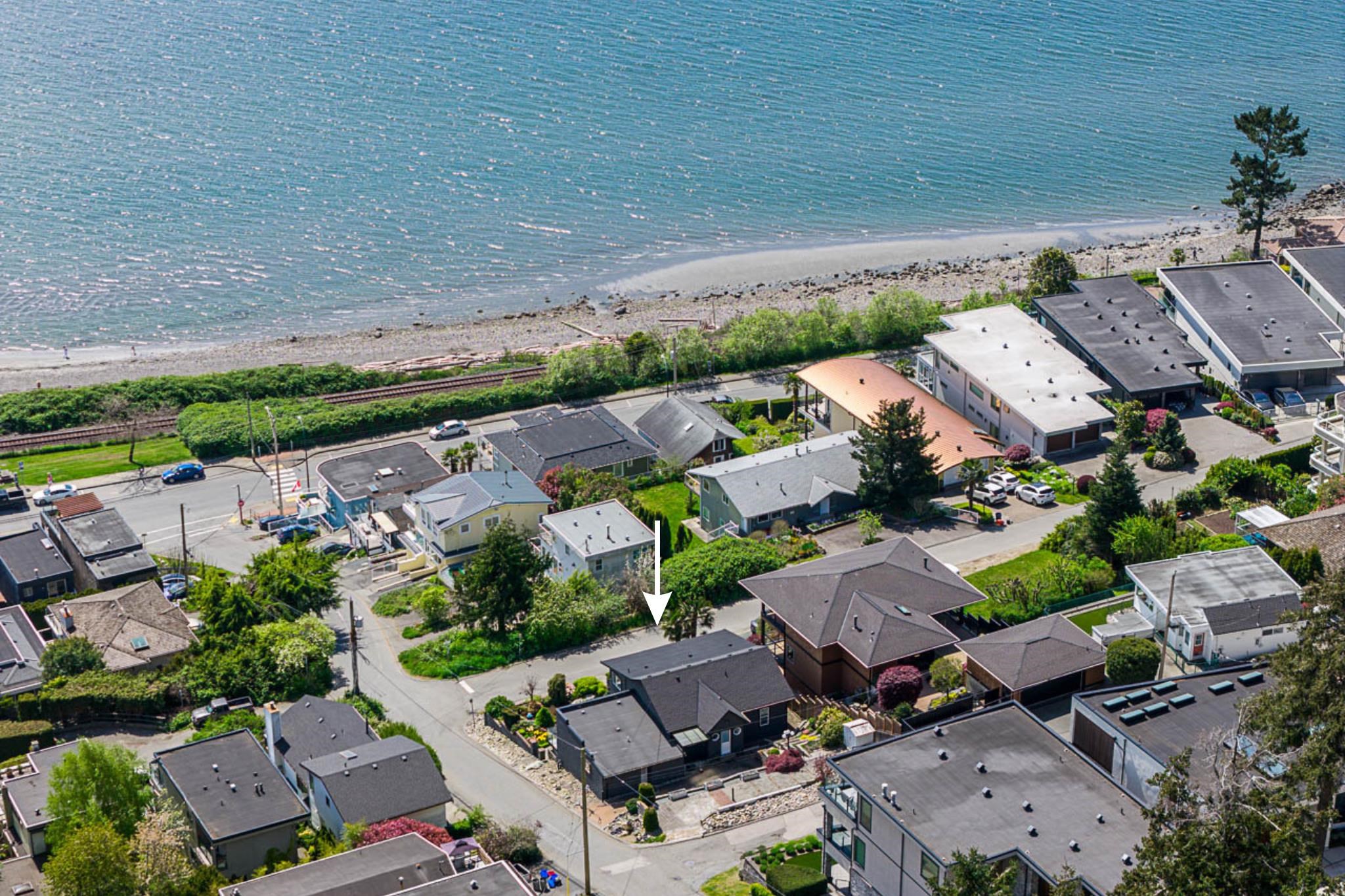 14535 Sunset Drive, White Rock, BC, V4B 2V7
