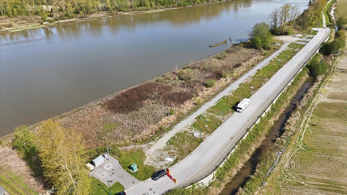 Additional image 6 of 6345 River Road, Delta, BC, V4K 5E3
