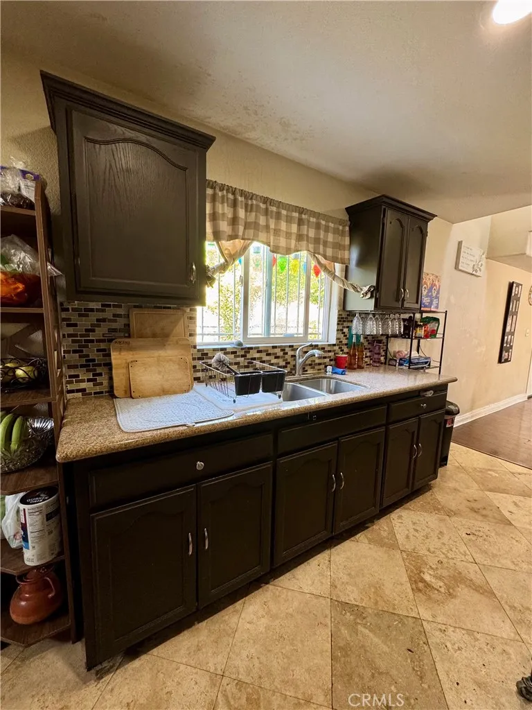 Additional image 28 of 355 W 84th, Los Angeles, CA 90003
