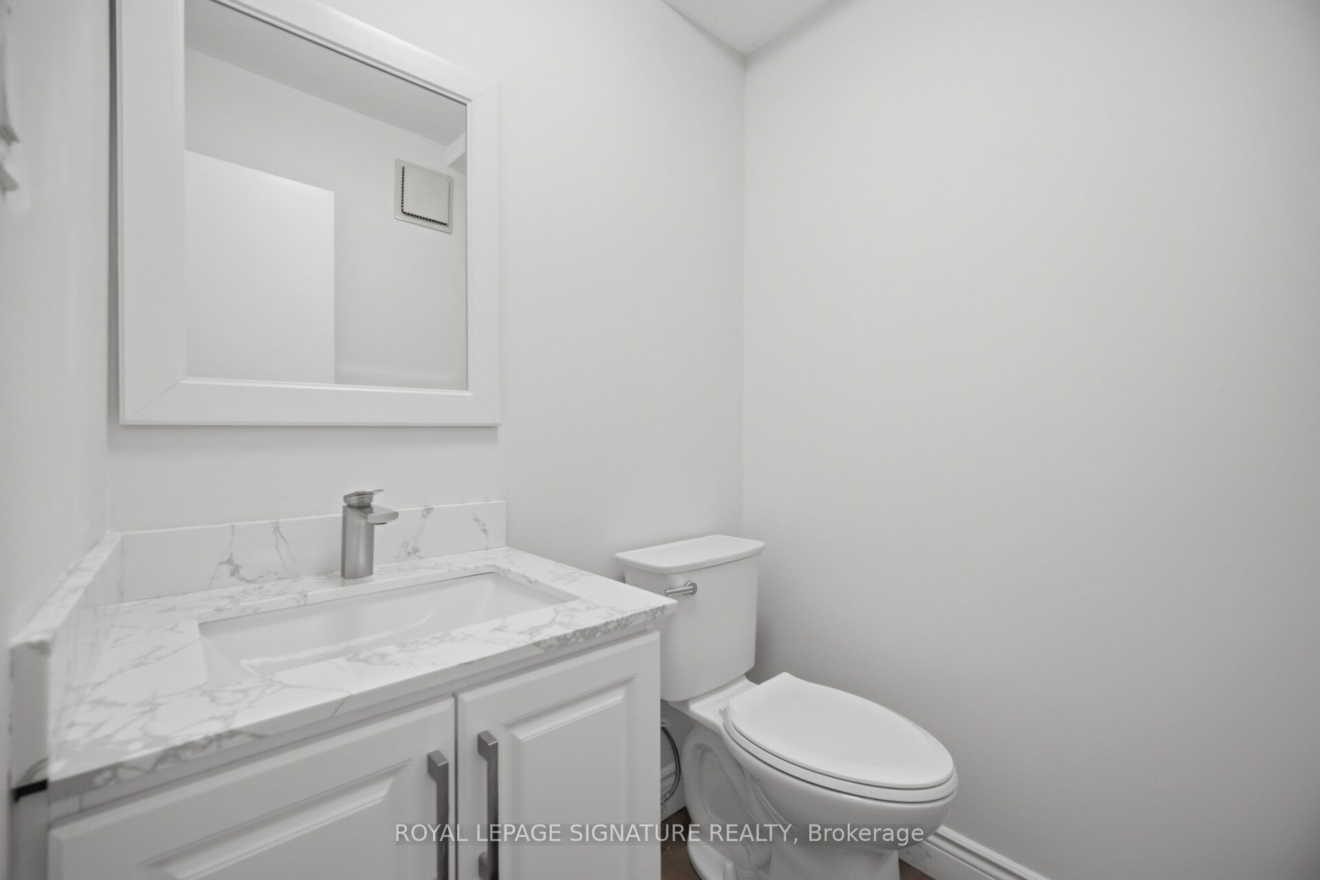 Additional image 4 of 10-7340 Copenhagen Road, Mississauga, ON, L5N 2S5