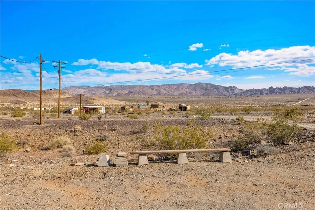 68424 Bellerue, 29 Palms, CA 92277