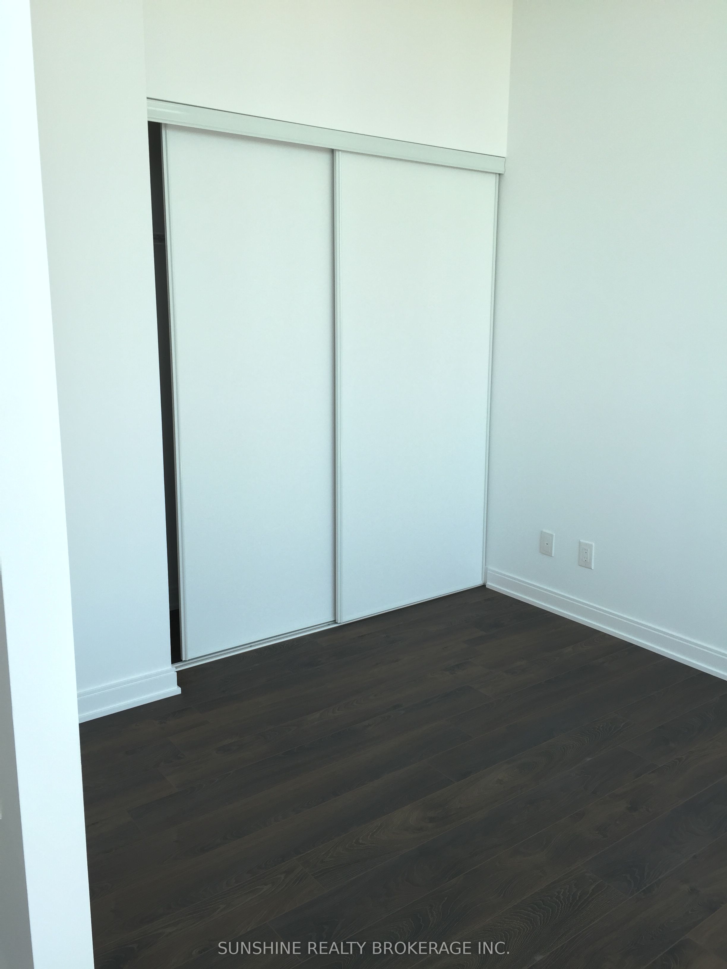 Additional image 3 of 2901-42 Charles Street E, Toronto, ON, M4Y 1S2