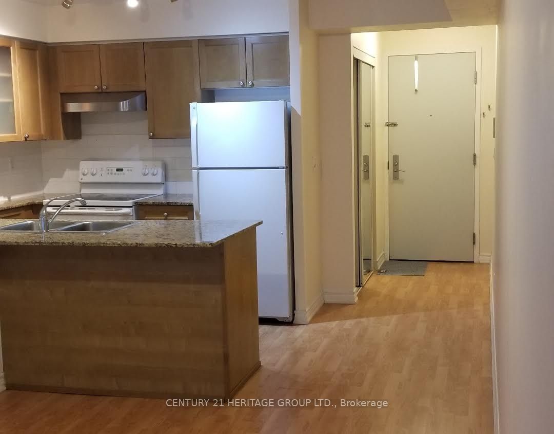 Additional image 3 of 708-761 Bay Street, Toronto, ON, M5G 2R2