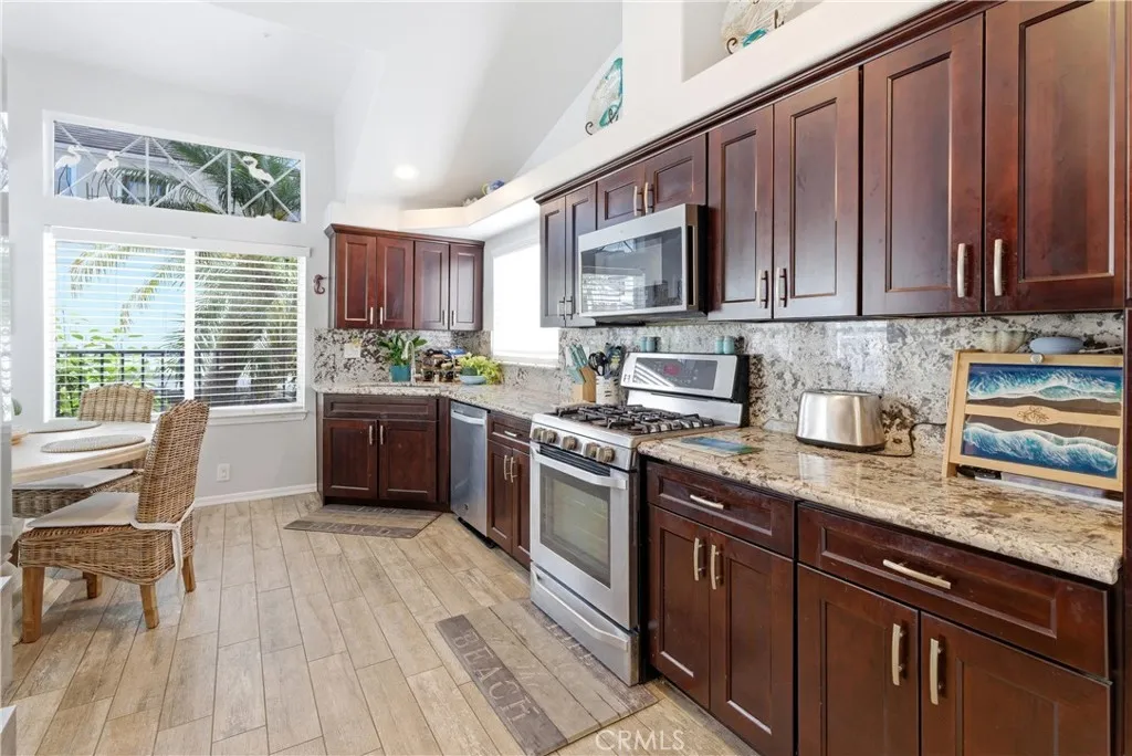 Additional image 11 of 700 Lido Park Drive Unit 14, Newport Beach, CA 92663