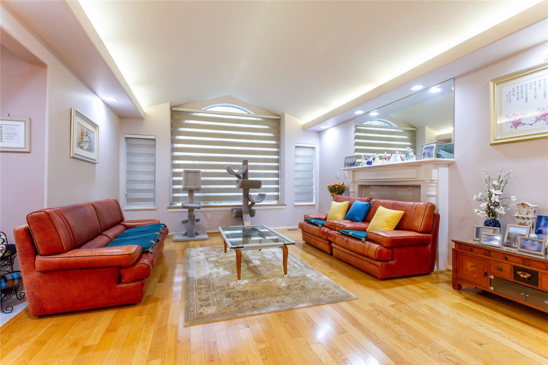 Additional image 3 of 9149 Briar Road, Burnaby, BC, V3N 4X1
