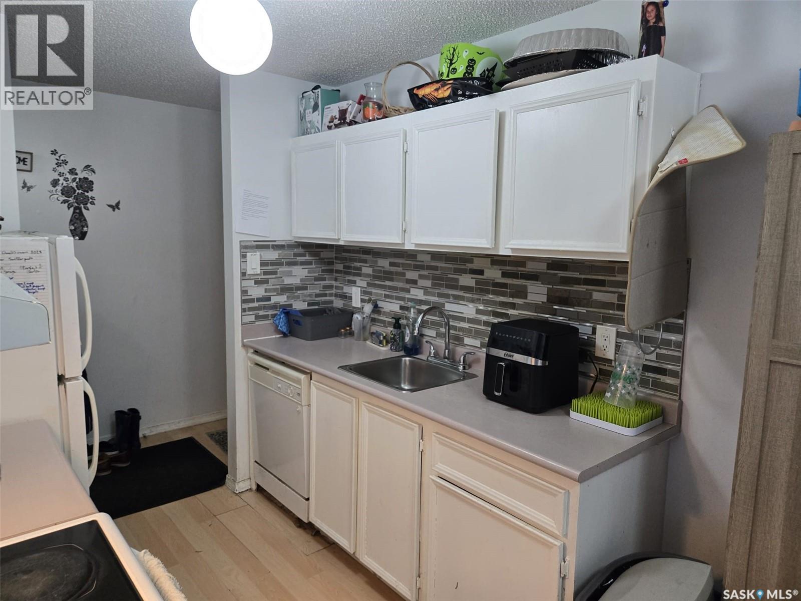 Additional image 5 of 115A-4040 8th Street E, Saskatoon, SK, S7H5L4