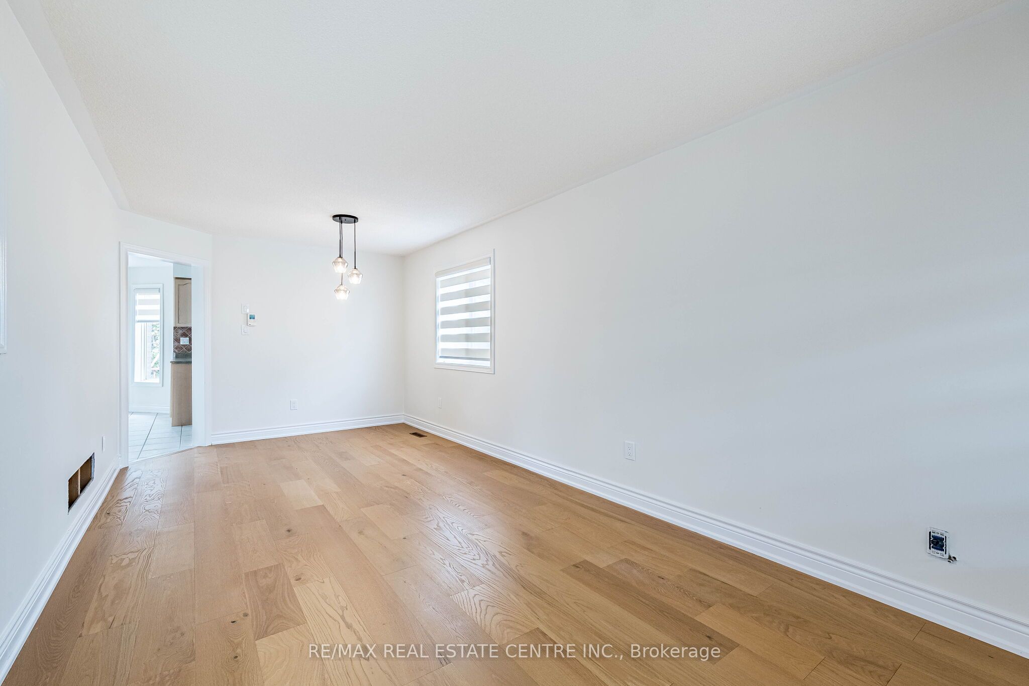 Additional image 5 of 3469 Old Orchard Park Drive, Mississauga, ON, L5B 4E1