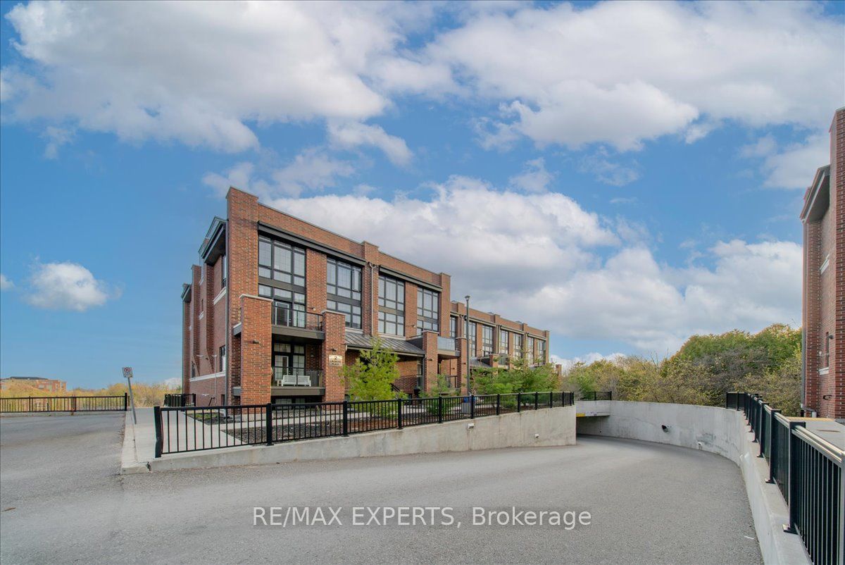 Additional image 3 of 304-2 Linsmore Place, Whitchurch-stouffville, ON, L4A 4T4