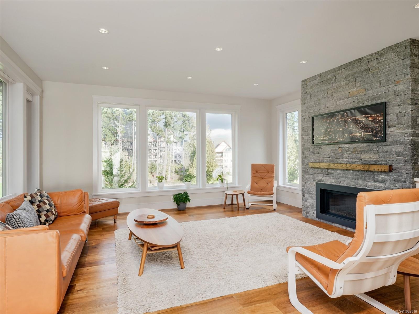 Additional image 3 of 2156 Champions Way, Langford, BC, V9B 0R9